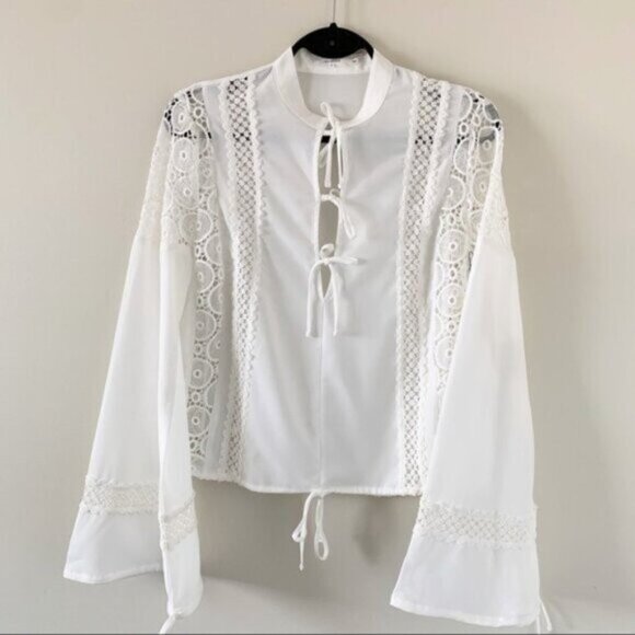 REVOLVE Tularosa Women's Blouse Long Flare Sleeve Ivory Boho chic Size XS NWT - Picture 7 of 16